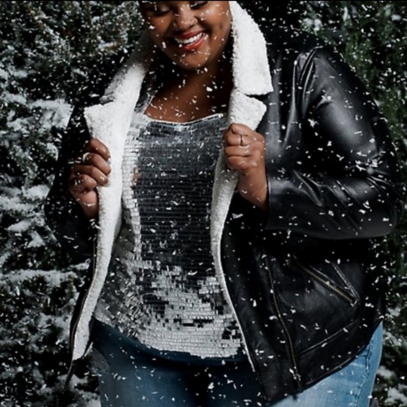 TORRID Faux Leather Sherpa Lined Moto Jacket! NWT! - Picture 4 of 6